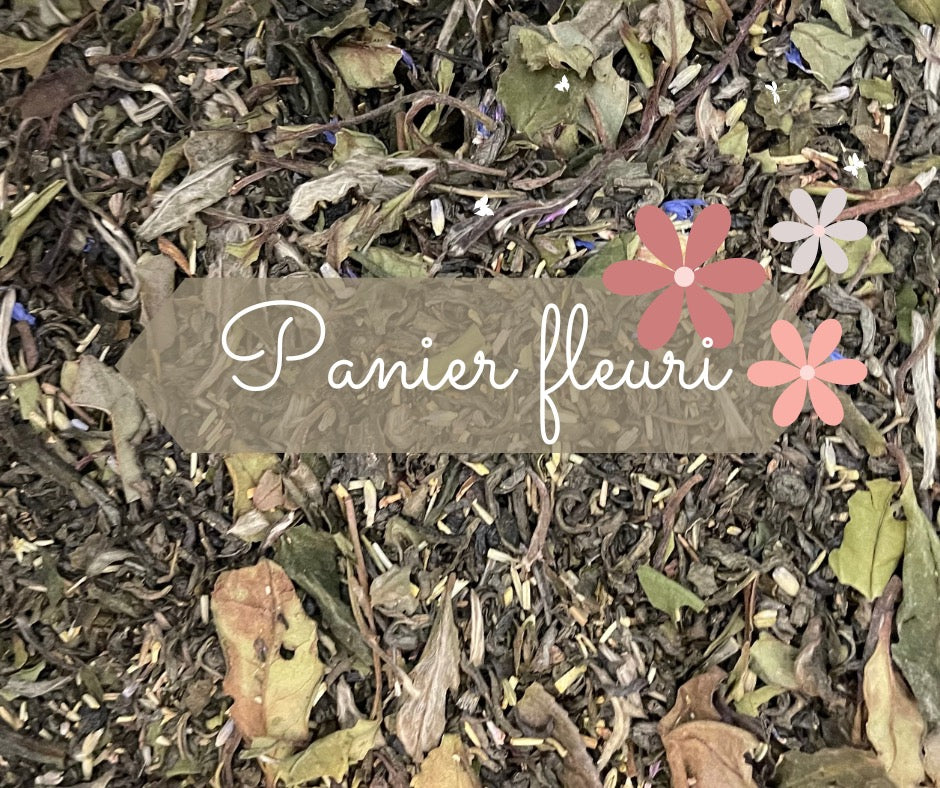 thé panier fleuri